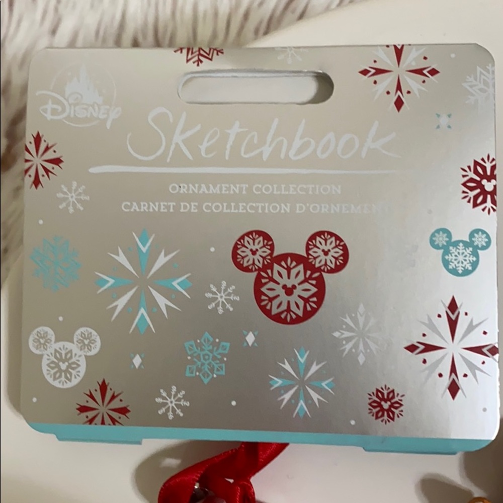 Disney Mickey Sketchbook 2020 Ornament - Picture 4 of 4